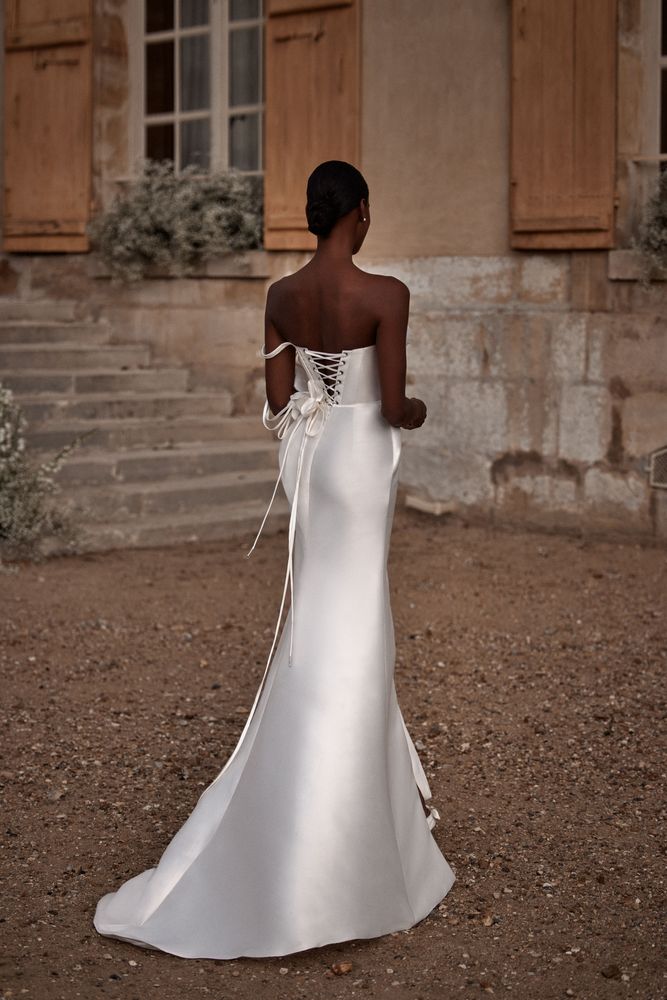 Etia Wedding Dress