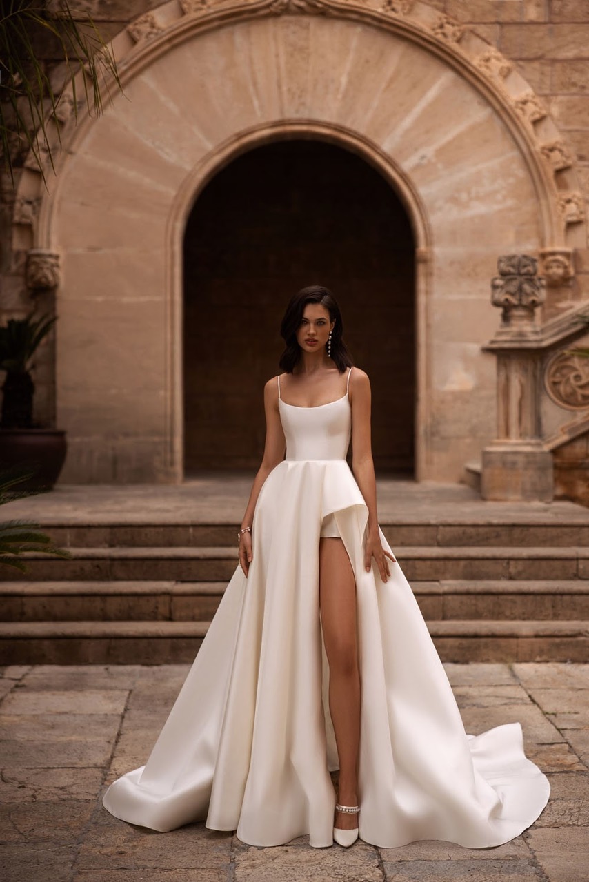 Stylish Simplicity Wedding Dresses Fashion Lace Wedding Dress
