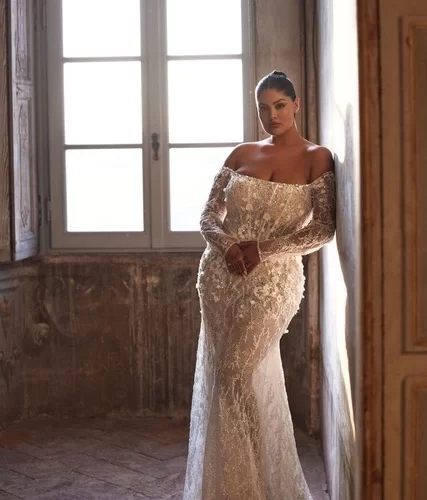 How to choose wedding dresses for different body type