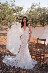 Filipa wedding dress by Ari Vilosso