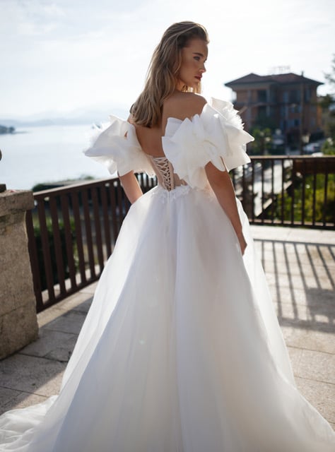 Beverley wedding dress by Lanesta