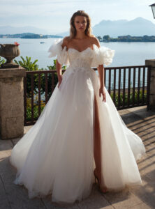 Beverley wedding dress by Lanesta