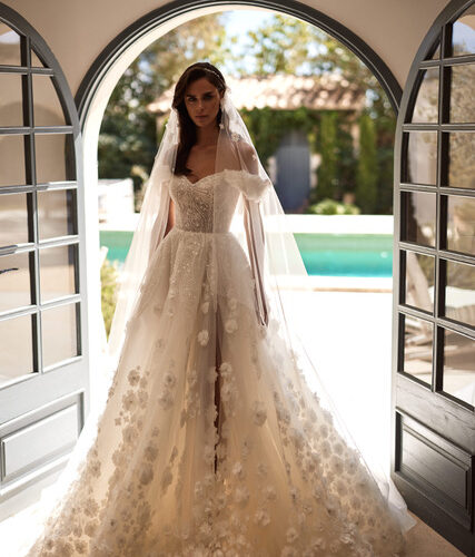 Liliana wedding dress by Lanesta